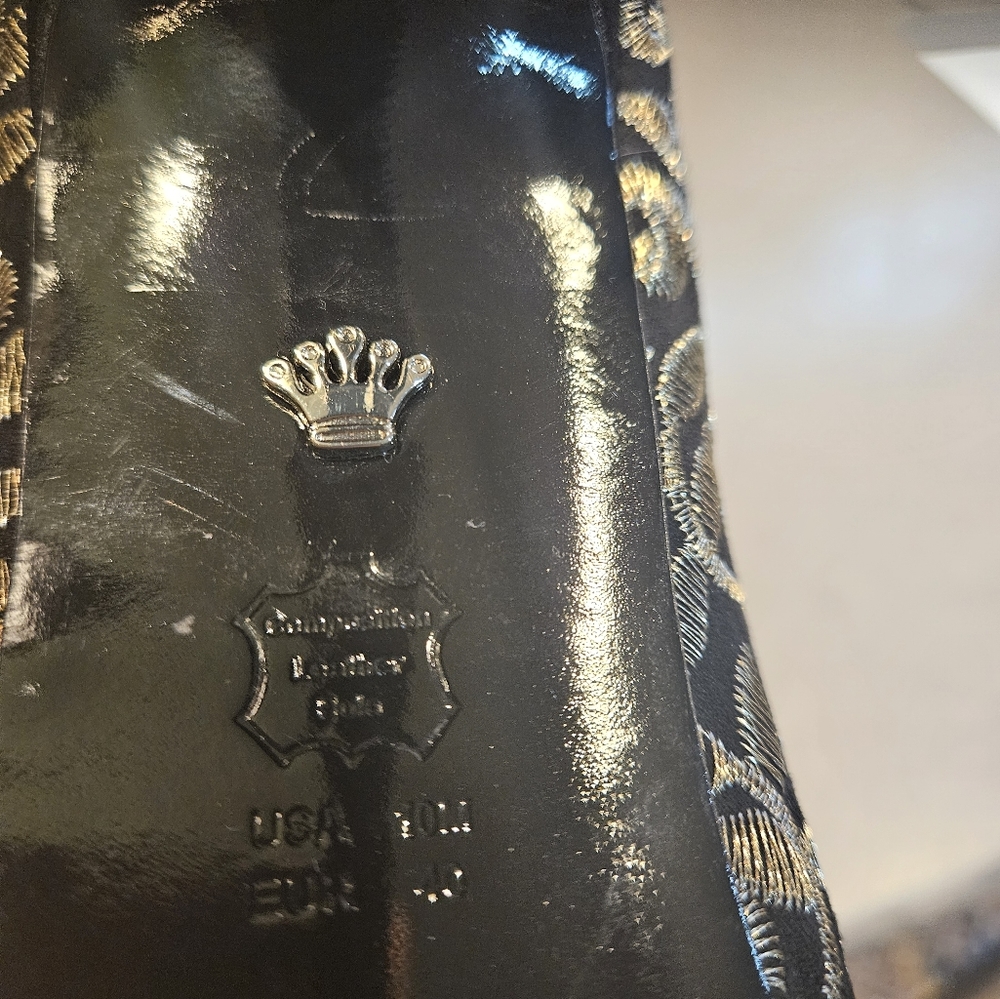Nina Embroidered Heels. 👠‎ - Picture 5 of 9